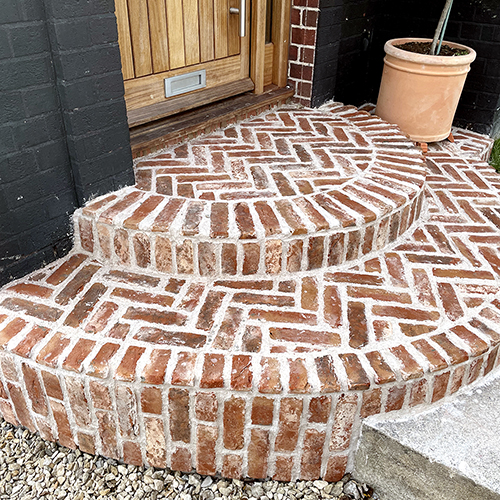 Detailed image of Olde Wells Rustica bricks