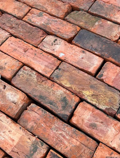 diaganol lay out of the bricks