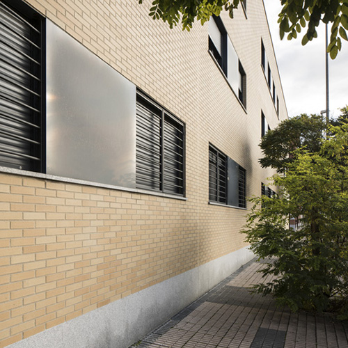 A commercial property built using Yellow Smooth bricks