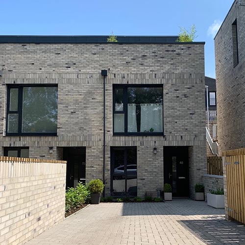A residential property built using Mayfair Stock bricks